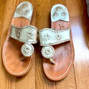 Jack Rogers metallic sandal. Size 9